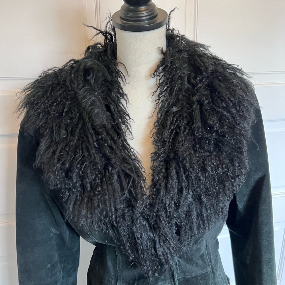 Vintage Y2K Suede coat w shearling collar boho size large